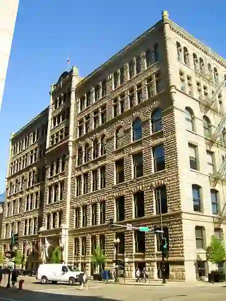 Cook County Criminal Court Building where they had the trials Leopold and Loeb